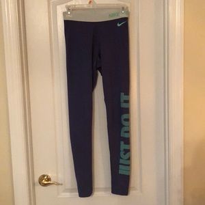 Nike leggings